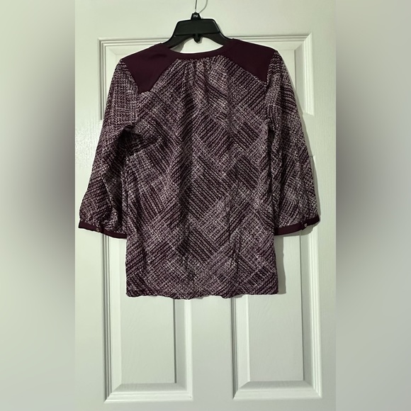 The Limited Quarter sleeve blouse is a size Medium. - Picture 8 of 9